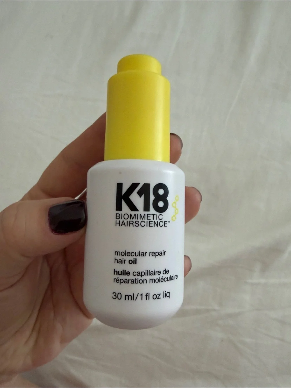 K18 Biomimetic Hairscience Molecular Repair Hair Oil - Yellow & White
